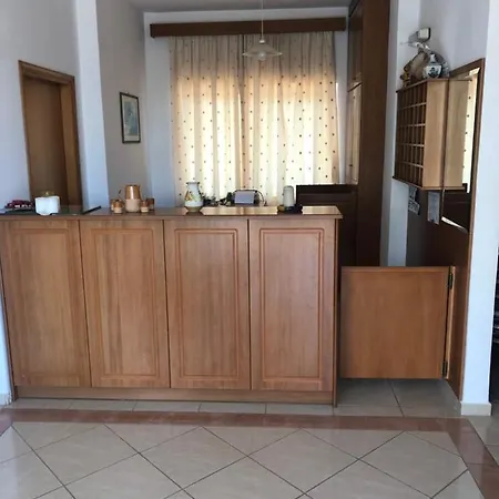 Dimitris Aparthotel